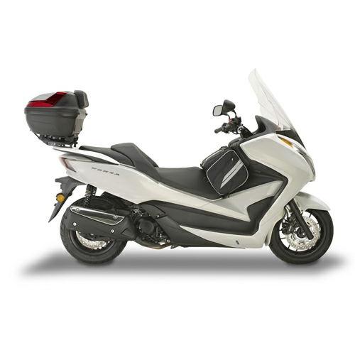 フォルツァ250/300 13-17 MONOKEYプレート付 リアキャリア GIVI