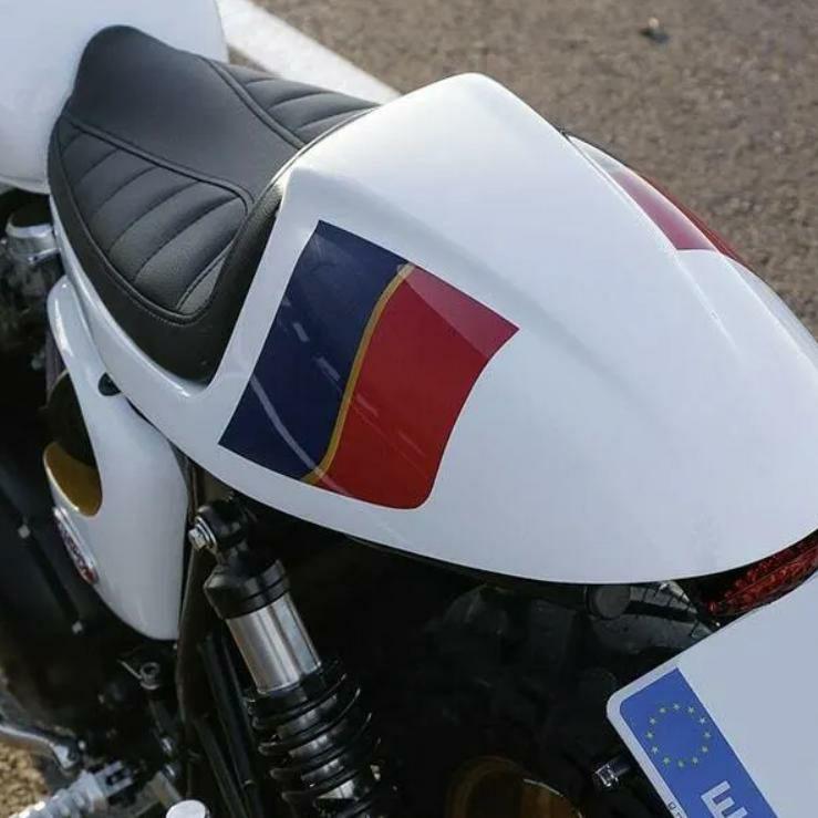 トライアンフ 空冷ボンネビルT100/SE/スクランブラー900/スラクストン
