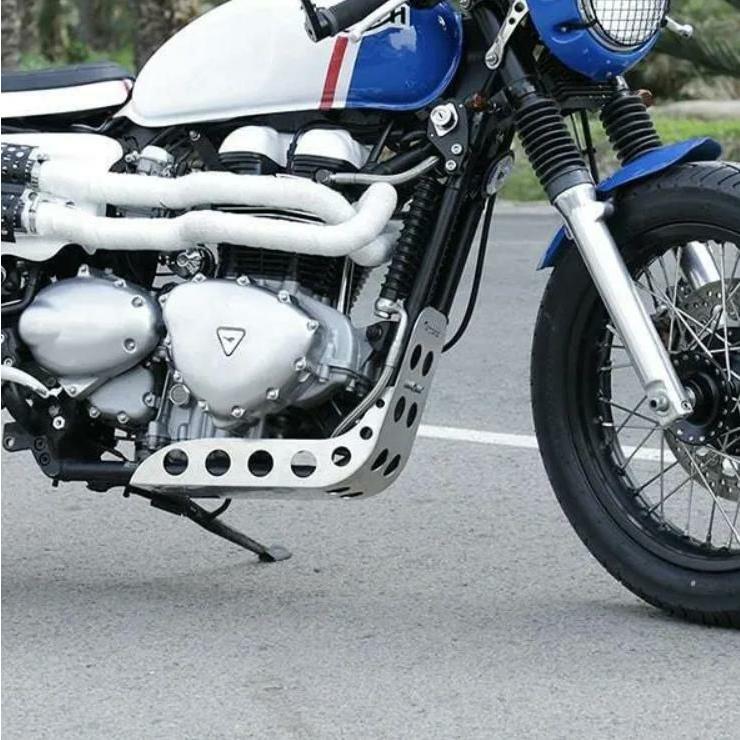 トライアンフ 空冷ボンネビルT100/スクランブラ-900/スラクストン900