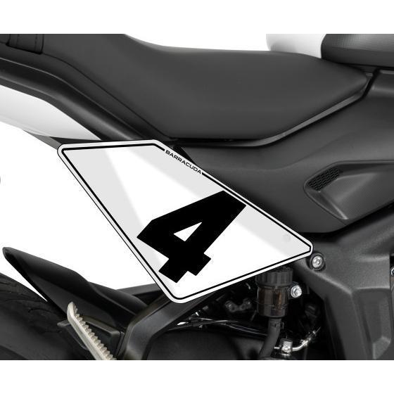 BARRACUDA TRIUMPH トライデント660 サイドプレート バラクーダ