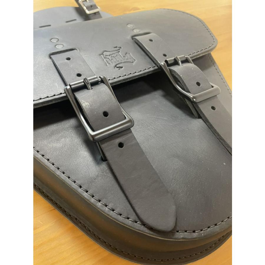 SALE】トライアンフ ボンネビルT100/T120 サイドカバーバック 本革