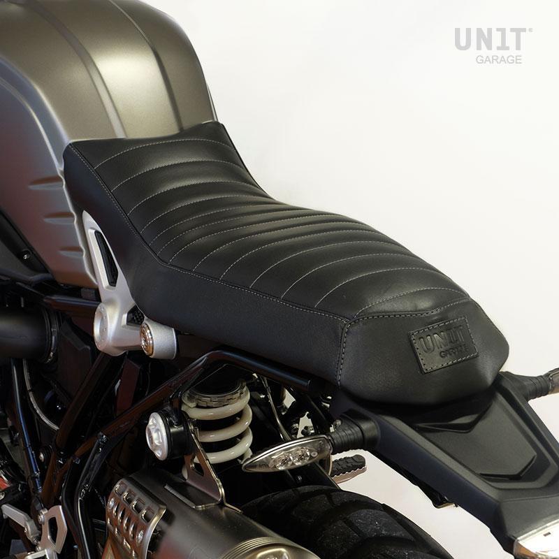 UNIT GARAGE (ユニットガレージ) レザー BIPOSTO シート ゲル UNIT GARAGE (ユニットガレージ) レザー BIPOSTO シート ゲル