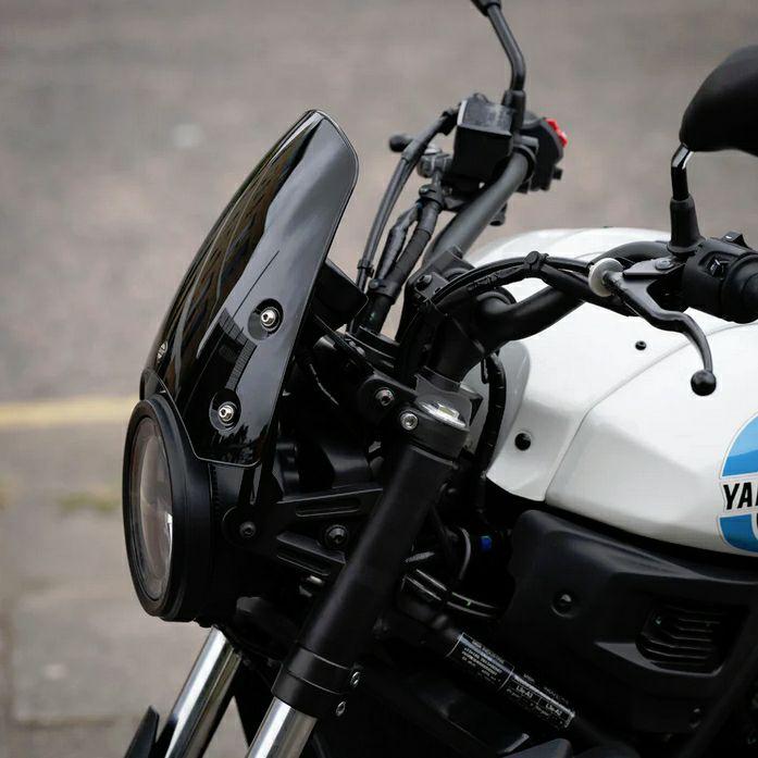 XSR700 2015〜2021 スクリーン クラシックS3 ブラック Dart Flyscreenの画像