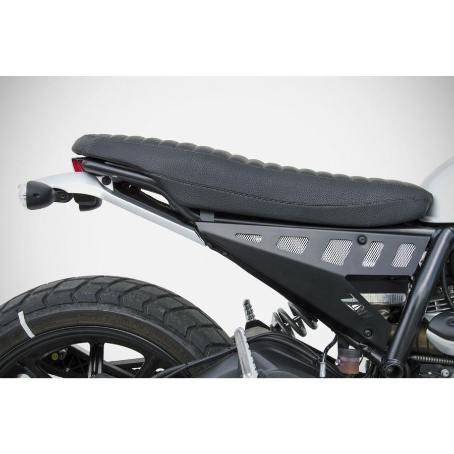 DUCATI スクランブラー800/Sixty2 アルミサイドパネル ブラック ZARD