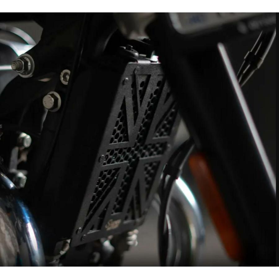 ロイヤルエンフィールド スーパーメテオ/ショットガン 650 オイル