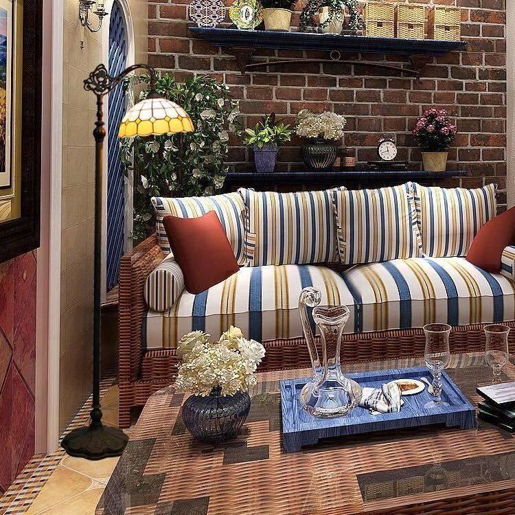 超激安 A18753 ステンドグラスフロアライト ．間接照明 ガラス工芸品