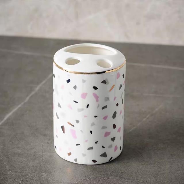 高級サニタリー5点セットディスペンサー 歯ブラシスタンド 洗面所用品 商品説明