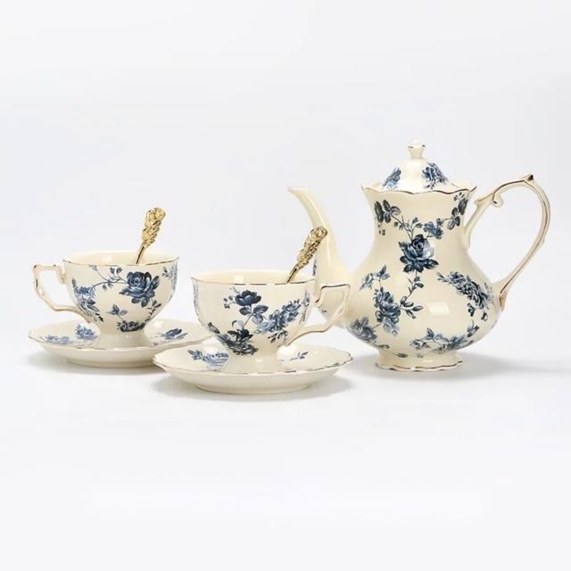 ティー・コーヒーカップセット カップ＆ソーサー2客セット ．陶磁器