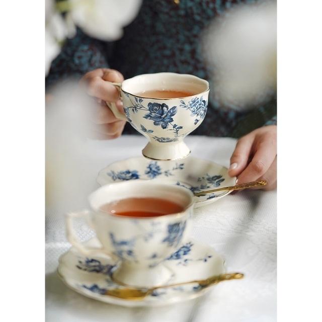 ティー・コーヒーカップセット カップ＆ソーサー2客セット ．陶磁器  