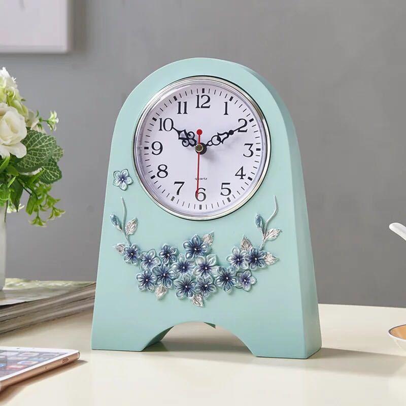 人気のファッションブランド 1255 テーブルクロック 時計 上品 クロックアラーム 置き時計 置き時計 Dev Jlstudios Square5 Com