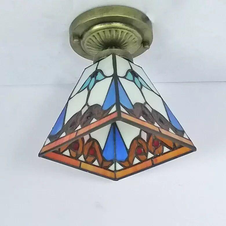 A18645 ステンドグラス　ペンダントライト豪華天井照明ステンドグラスランプ ガラス工芸品 【公認】