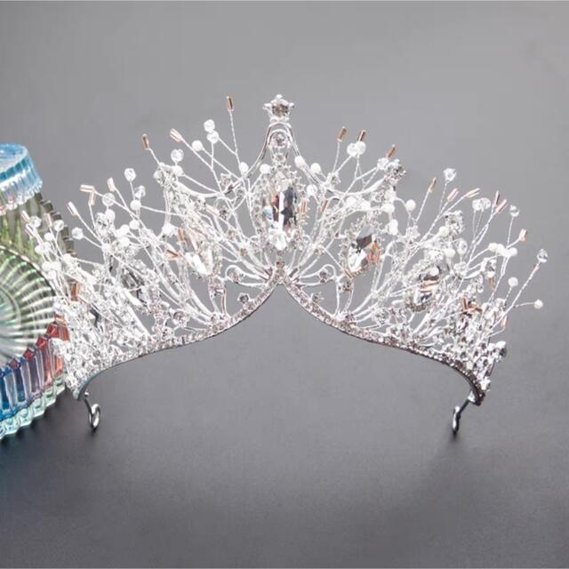 ウェディング 花嫁3点セット ．アクセサリー ティアラ+イヤリング+ネックレス_1