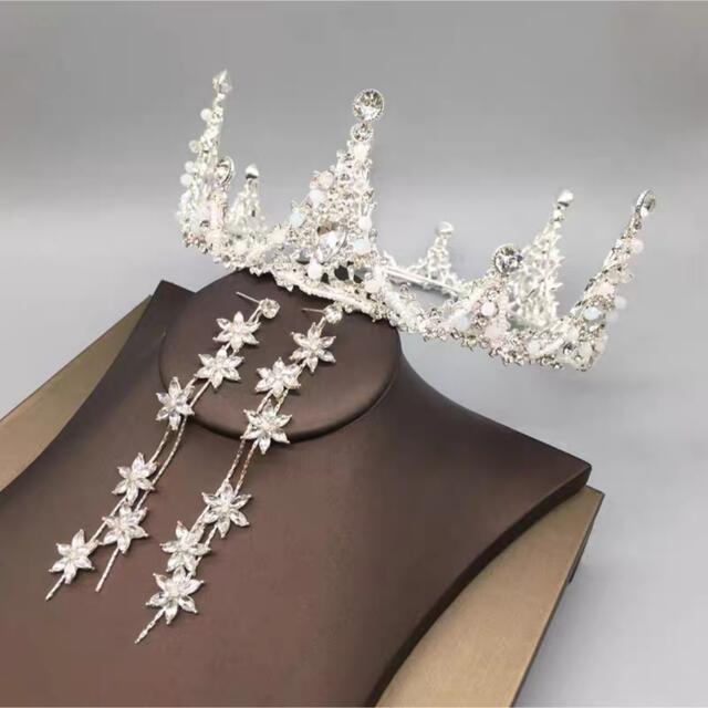 ウェディング 花嫁3点セット ．アクセサリー ティアラ+イヤリング+ネックレス_1