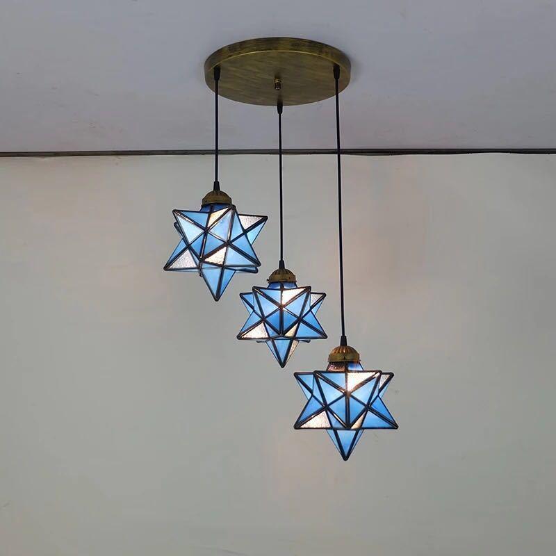 A18714 ステンドグラス．ペンダントライト 豪華天井照明ステンドグラスランプ ガラス工芸品 星柄．