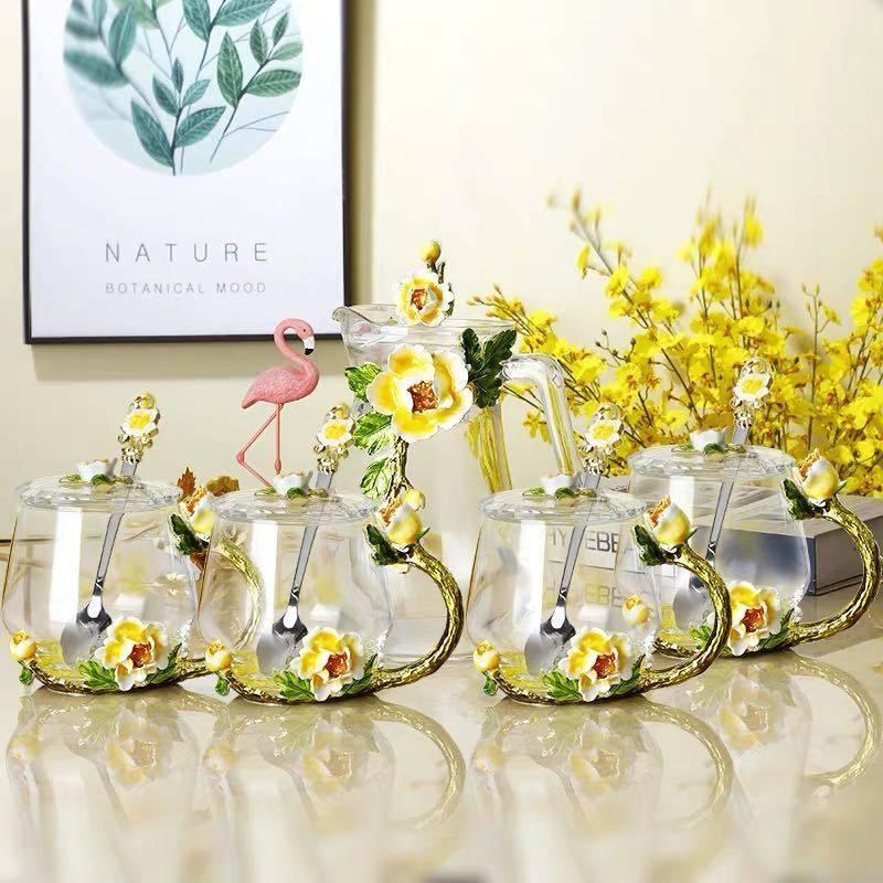 川合孝知 マグ カップ 深 皿 鉢 クマ 動物 うさぎ 鹿 リス 苺