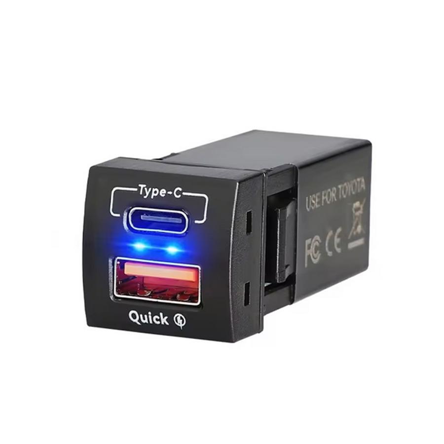 トヨタ/ダイハツ Cタイプ スイッチホール USB充電器 QC3.0 TypeC+TypeA