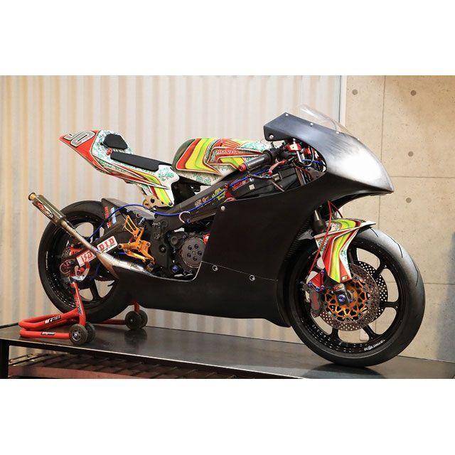 T2レーシング NSR250R オリジナル フルカウル TYPE-3 ストリートタイプ FRP製 黒ゲル+黒ゲル MC21・28 スクリーン ブラッ…_2