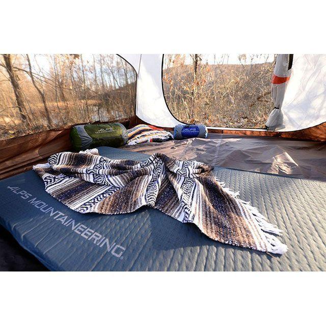 アルプス マウンテニアリング Outback インフレーターマット L（チャコール） ALPS MOUNTAINEERING ALPS MOUNTAINEERING アルプス マウンテニアリング Outback
