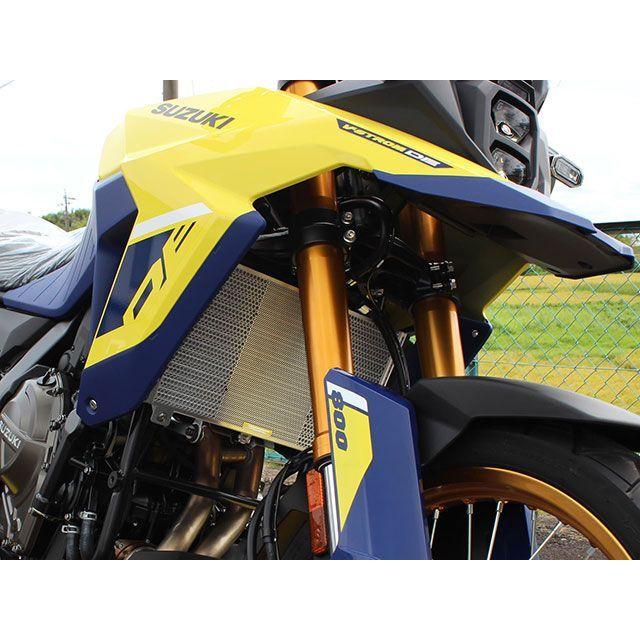 エッチングファクトリー V-Strom800DE V-Strom800DE（23〜）用ラジエターガード（シルバー） カラー 赤エンブレム ETCHI&hellip;