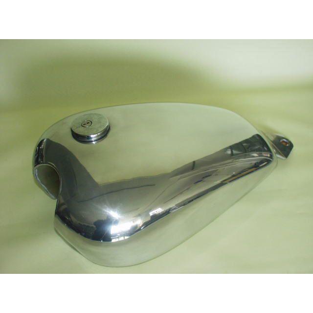 BIGCEDAR（ビッグシーダー） CB400SS アルミチョップタンク