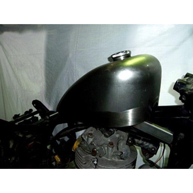 h3 250trエストレヤスポーツスタータンクハイマウント 有限会社ガレージT&F / 250TR ハイマウントスリムスポーツスタータンクKIT