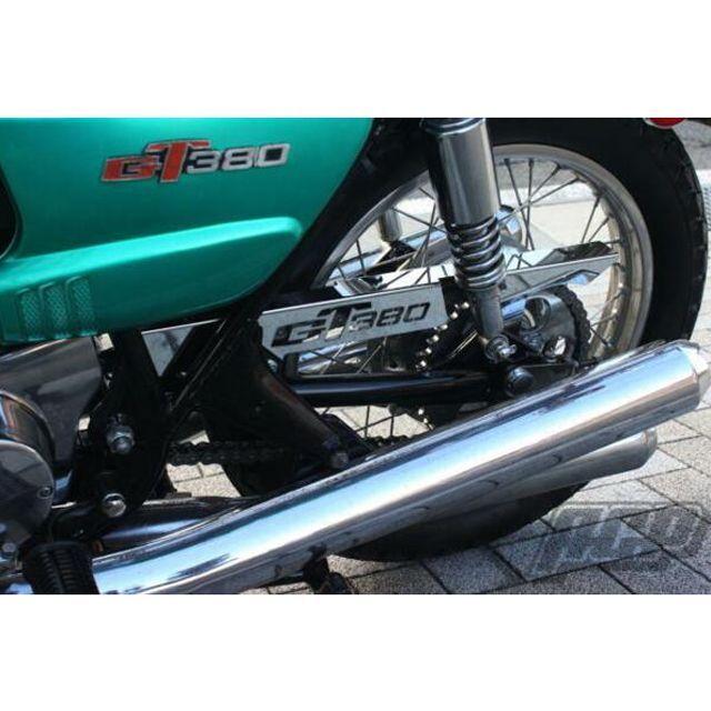 専用品スズキ GT380純正ワイヤー 社外新品 チェーンケース ACP GT380 GT380 ロゴ入り メッキチェーンケース ACPの通販はau PAY