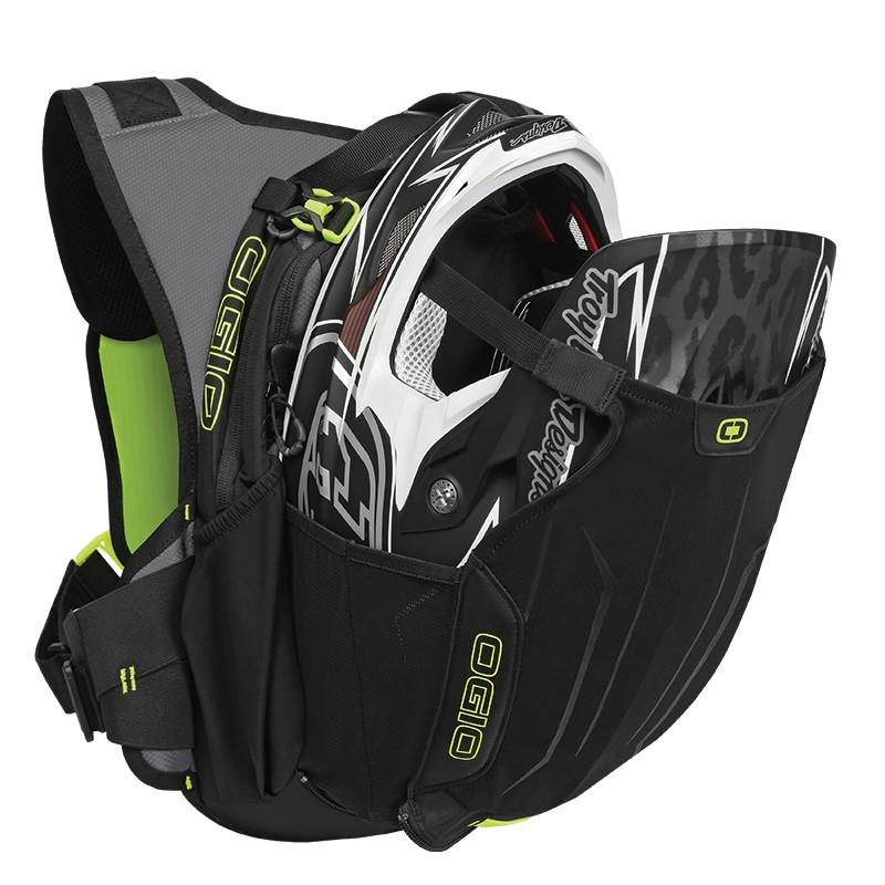 [オジオ] バイク用バックパック - BAJA 2L OGIO BAJA 2L 給水パック内蔵バックパック BK 0031652241596 : 二輪
