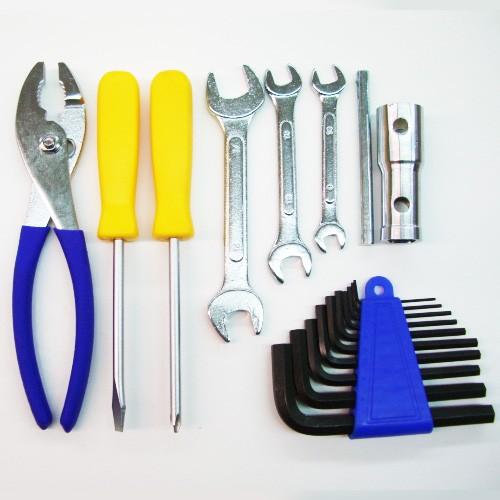 MOTOSPORTS 車載工具 17PCS Bセット 1319-R950 : 二輪用品店 MOTOSTYLE