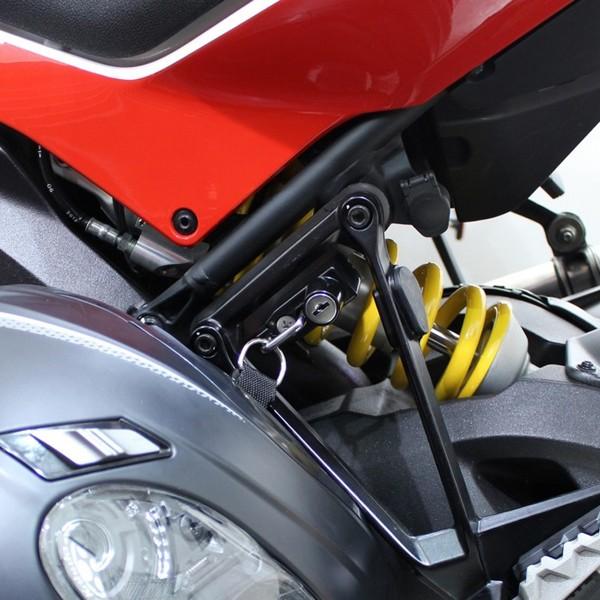 キジマ Ducati ムルティストラーダ10 S Touring 00 14 ヘルメットロック ブラック Hdc ヘルメットホルダー 二輪用品店 Motostyle 通販 Paypayモール