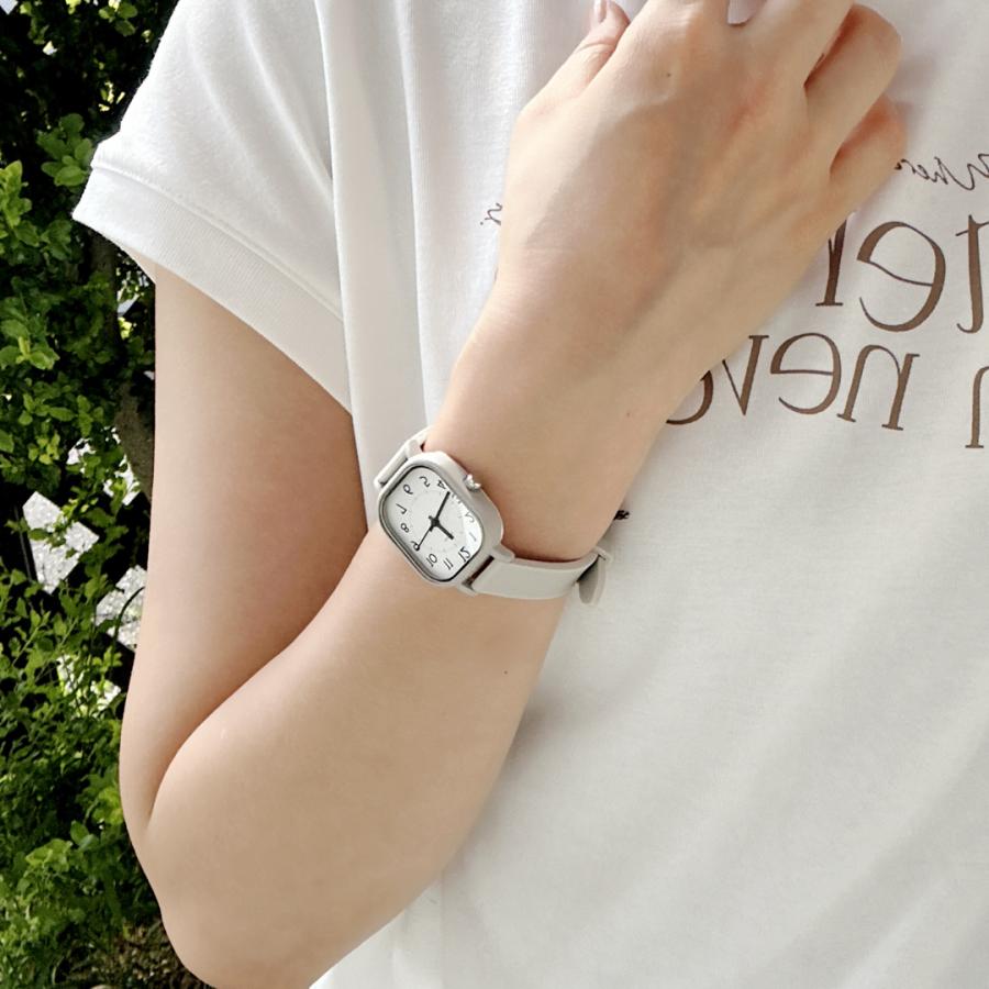 ブルク 腕時計 中学生 女の子 クロック 時計 ファッションウォッチ 小学校 高校生 大人 子供 こども 子ども 女子 ギフト 誕生日プレゼント 修学旅行 腕時計 入学 |  | 12