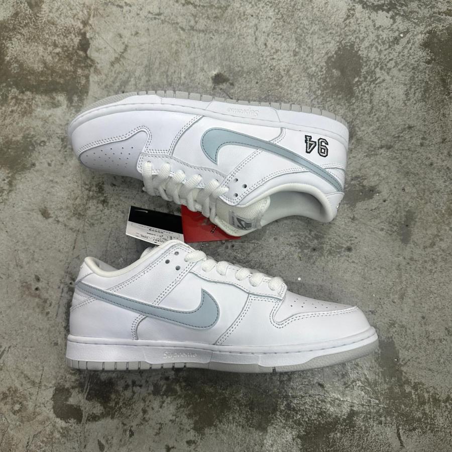 Nike SB 未使用品 NIKE × Supreme ナイキエスビー シュプリーム Dunk 