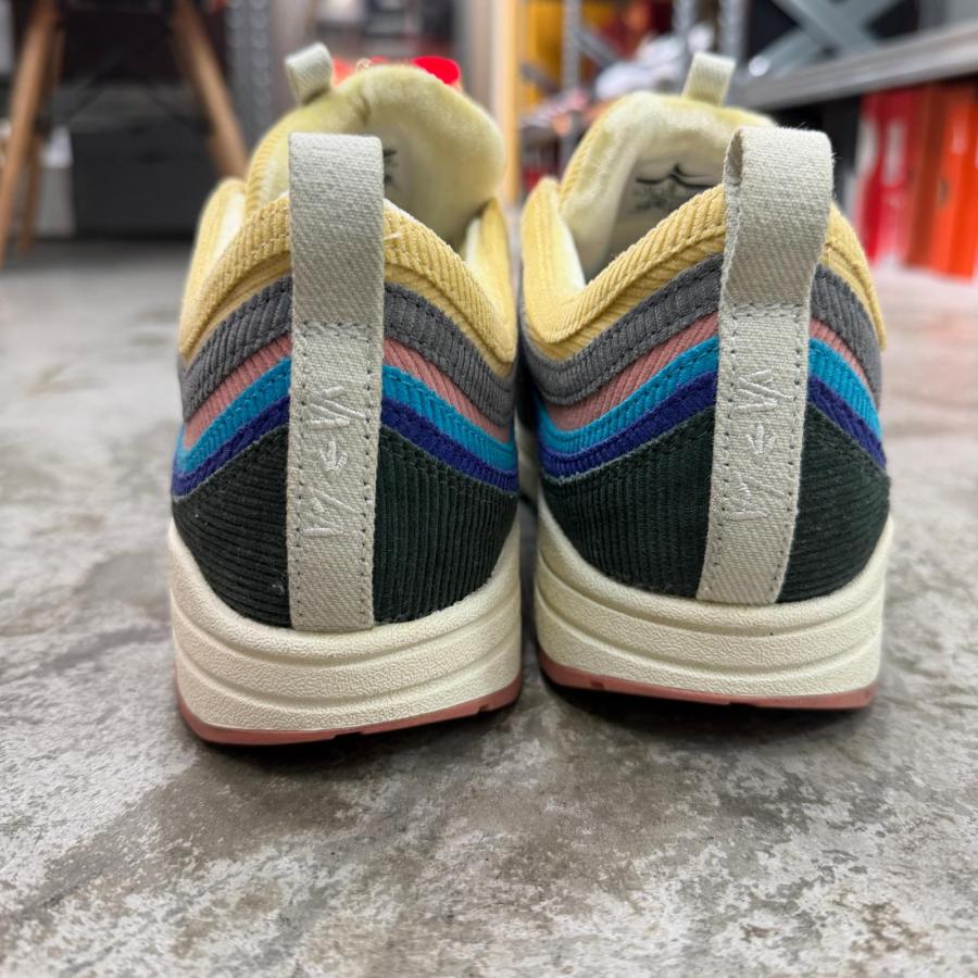 NIKE（ナイキ） SEAN WOTHERSPOON AIR MAX 1/97 コラボ スニーカー