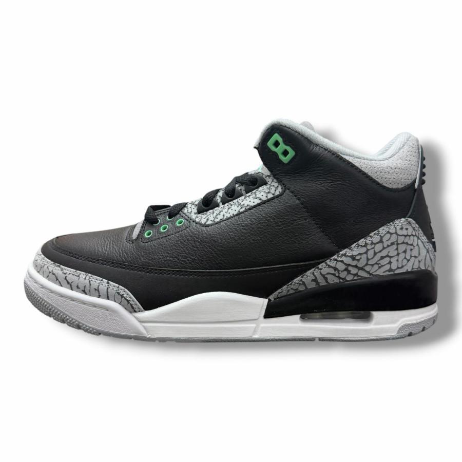 NIKE（ナイキ） 未使用品 Air Jordan 3 Retro 
