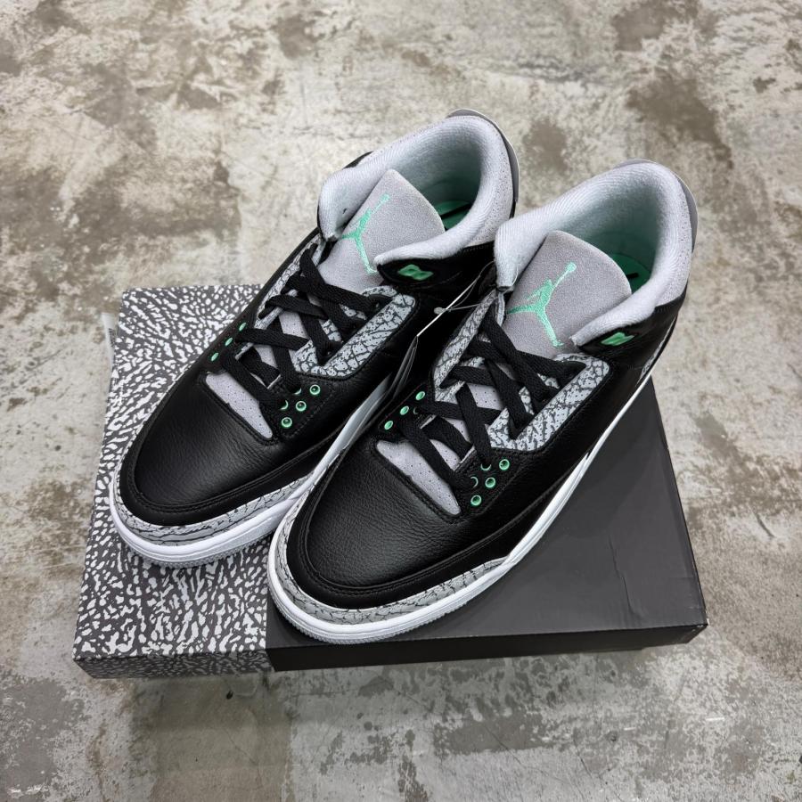 NIKE（ナイキ） 未使用品 Air Jordan 3 Retro 