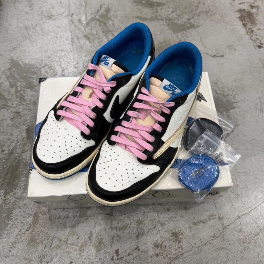 NIKE（ナイキ） × TRAVIS SCOTT/FRAGMENT トラビススコット 