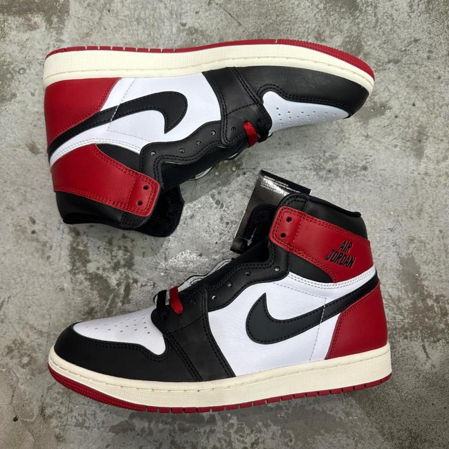 NIKE（ナイキ） 未使用品 Air Jordan 1 Retro High OG Black Toe