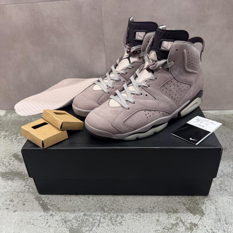 NIKE（ナイキ） × A Ma Maniere アママニエール Air Jordan 6 Retro