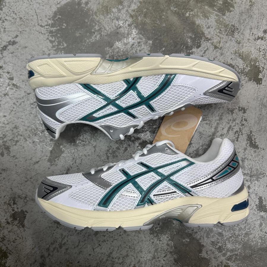 未使用 asics GEL-1130 ゲルスニーカー ローカット アシックス 1203A609-100 ホワイト 29cm （17282M） ASICS（アシックス） 未使用品 GEL-1130 ゲルスニーカー ローカット