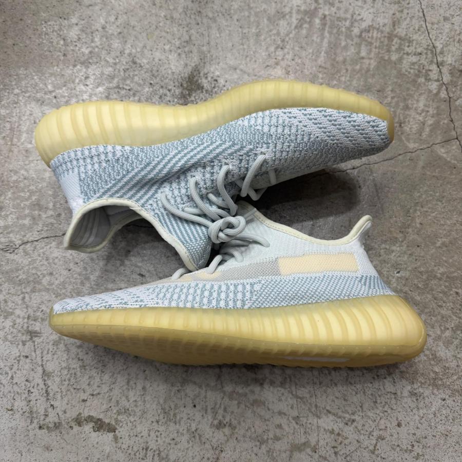 adidas（アディダス） YEEZY Boost 350 V2 