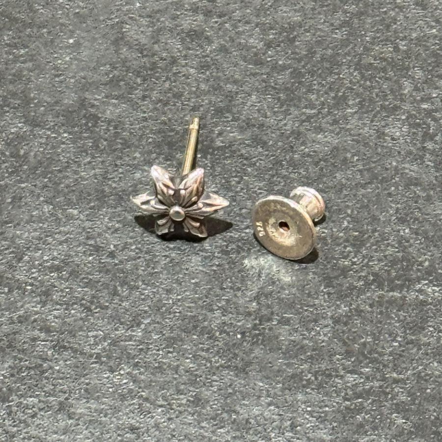 CHROME HEARTS クロムハーツ スタースタッド ピアス シルバー F 18705M