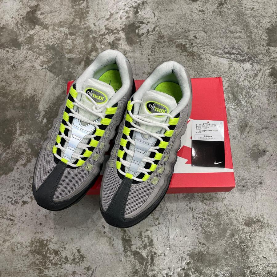 NIKE（ナイキ） GS Air Max 95 OG Big Bubble エアマックス95 イエロー