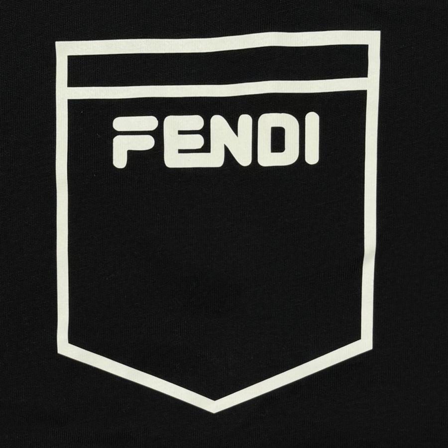 Fendi ロゴプリント 半袖Tシャツ FENDI（フェンディ） プリントTシャツ 半袖カットソー FAF532A5AP