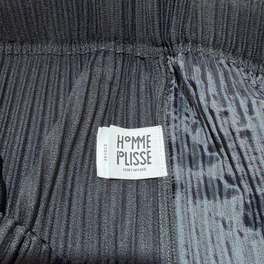 プリーツパンツ ブラック　サイズ2 hp55jf450 ISSEY MIYAKE（イッセイミヤケ） ベイシックス プリーツパンツ