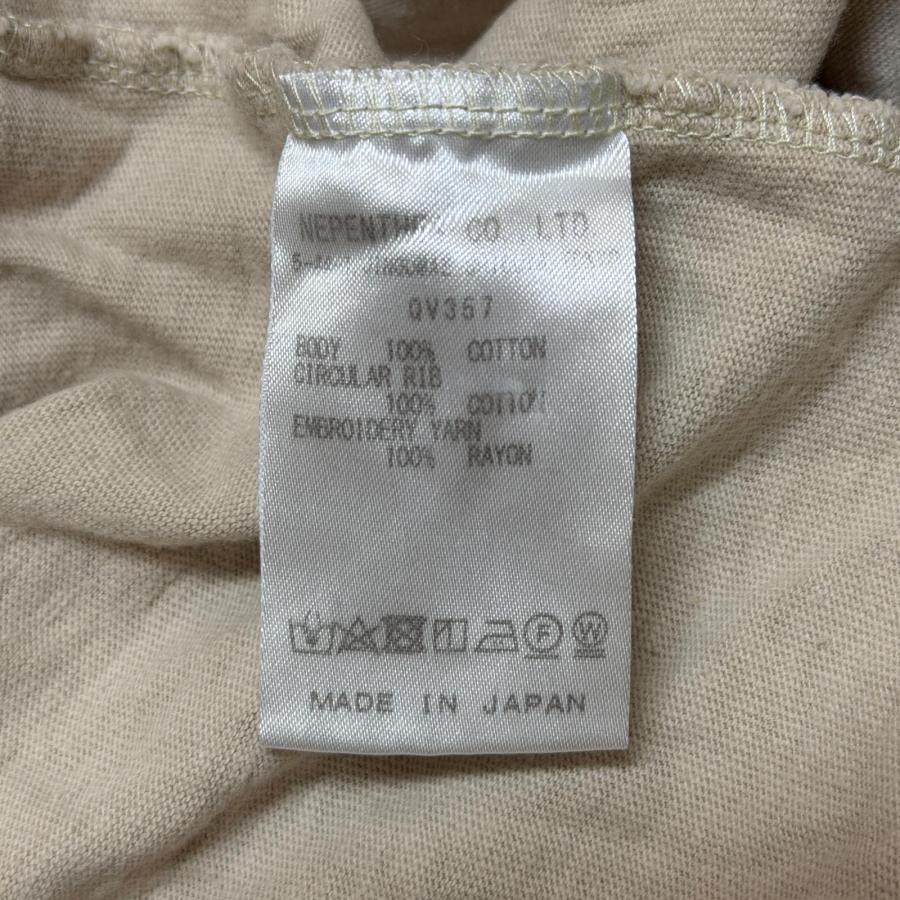 Needles（ニードルス） S/S Papillon Emb. Pocket Tee パピヨン刺繍
