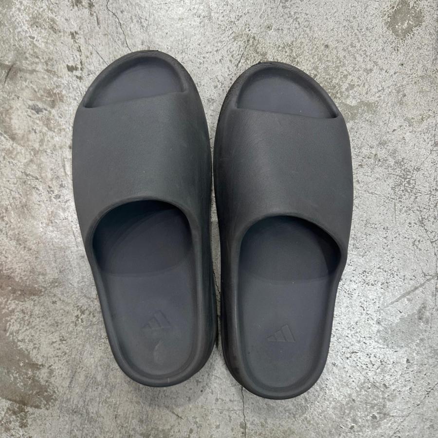 adidas（アディダス） YEEZY Slide 