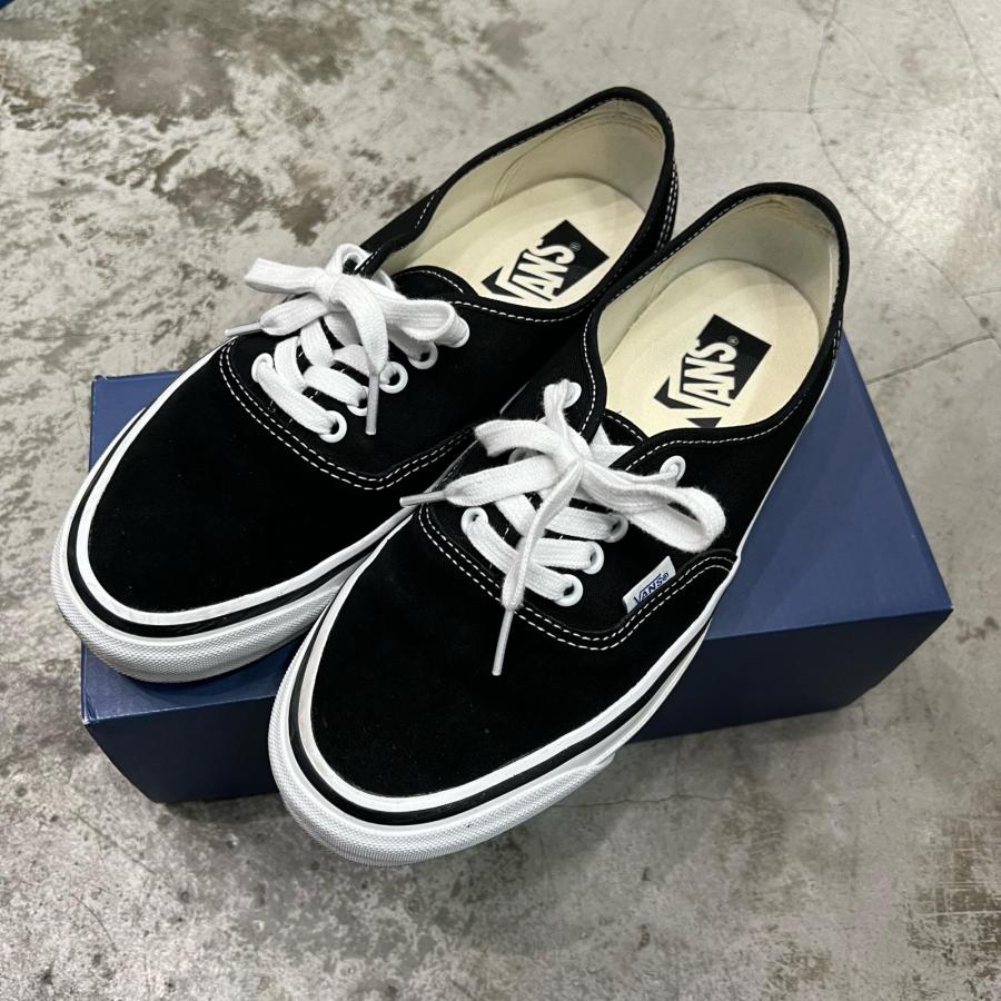 VANS（ヴァンズ） VANS PREMIUM AUTHENTIC オーセンティック