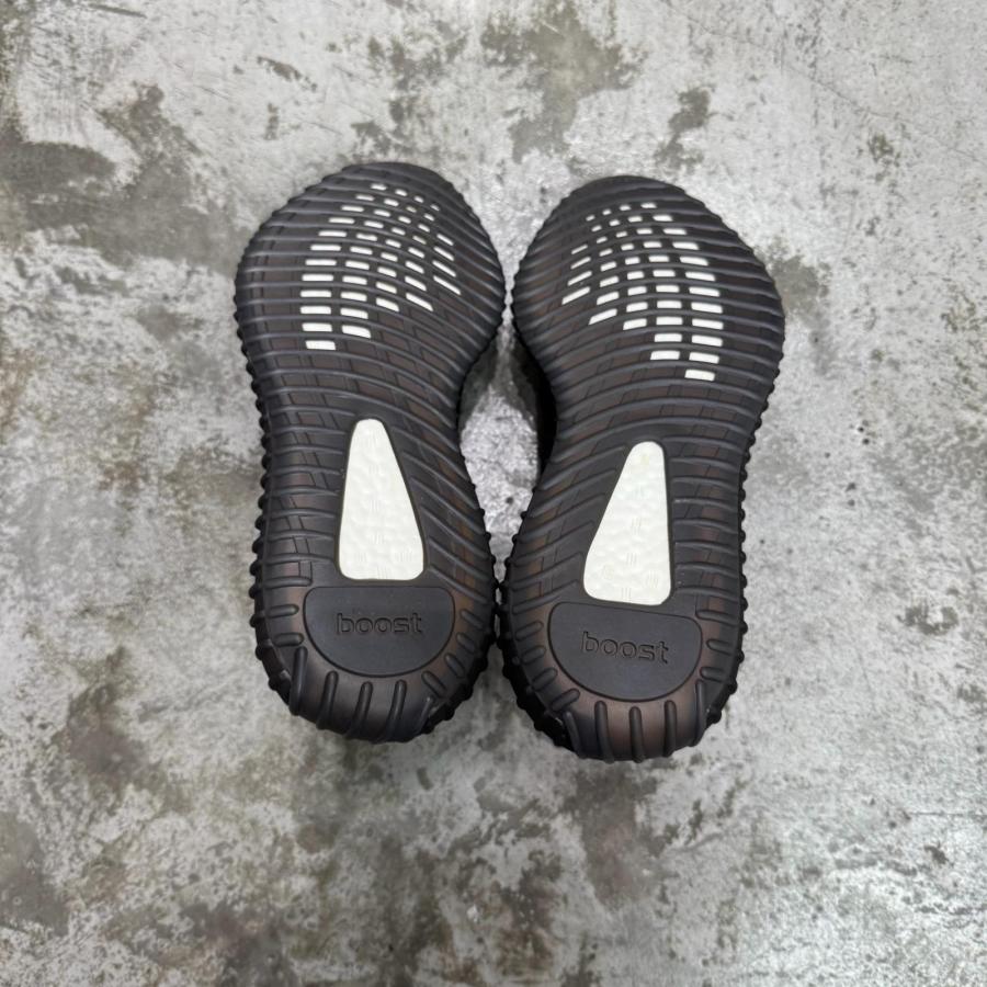 adidas（アディダス） 未使用 adidas YEEZY Boost 350 V2