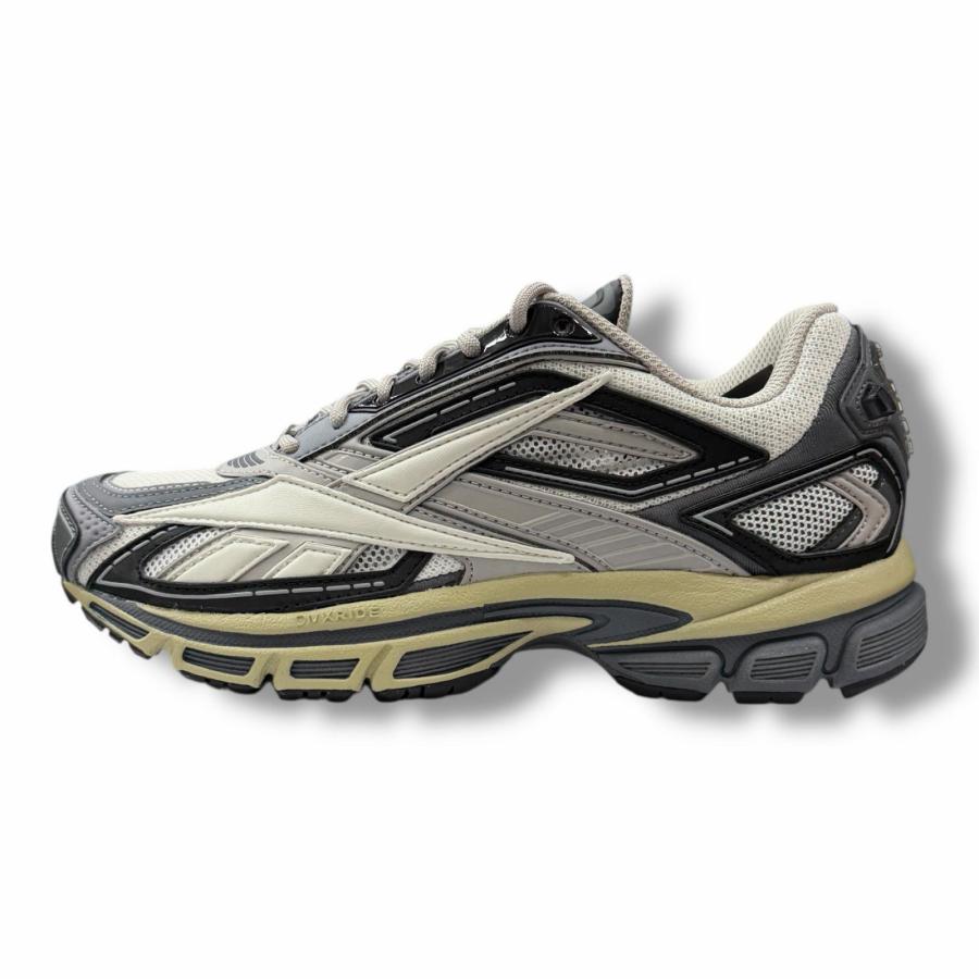 Reebok（リーボック） 参考上代33000円 未使用 PREMIER ROAD ULTRA