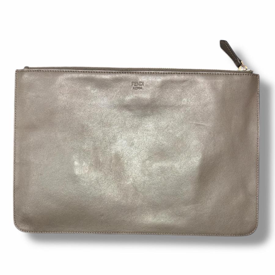 FENDI（フェンディ） モンスターレザークラッチバッグ グレー F 