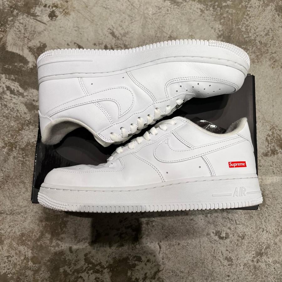 NIKE（ナイキ） × Supreme シュプリーム エアフォース スニーカー Air